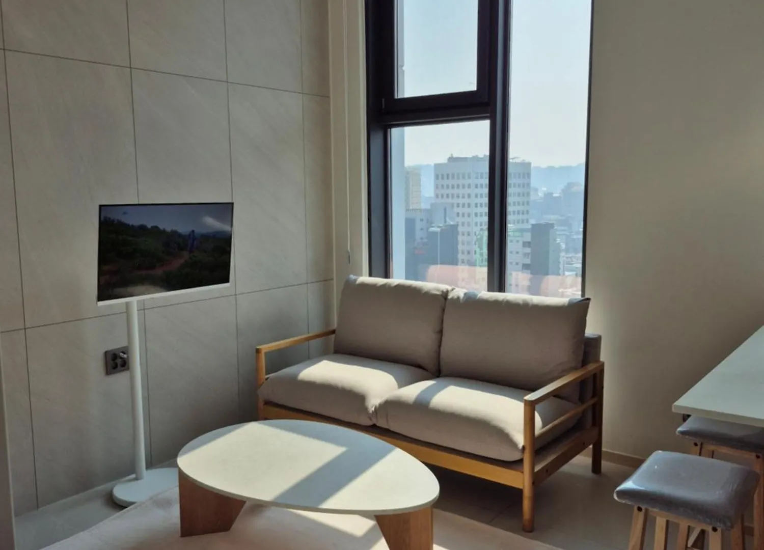 Center Of Seoul, Newly Built High Floor House With View Apartment